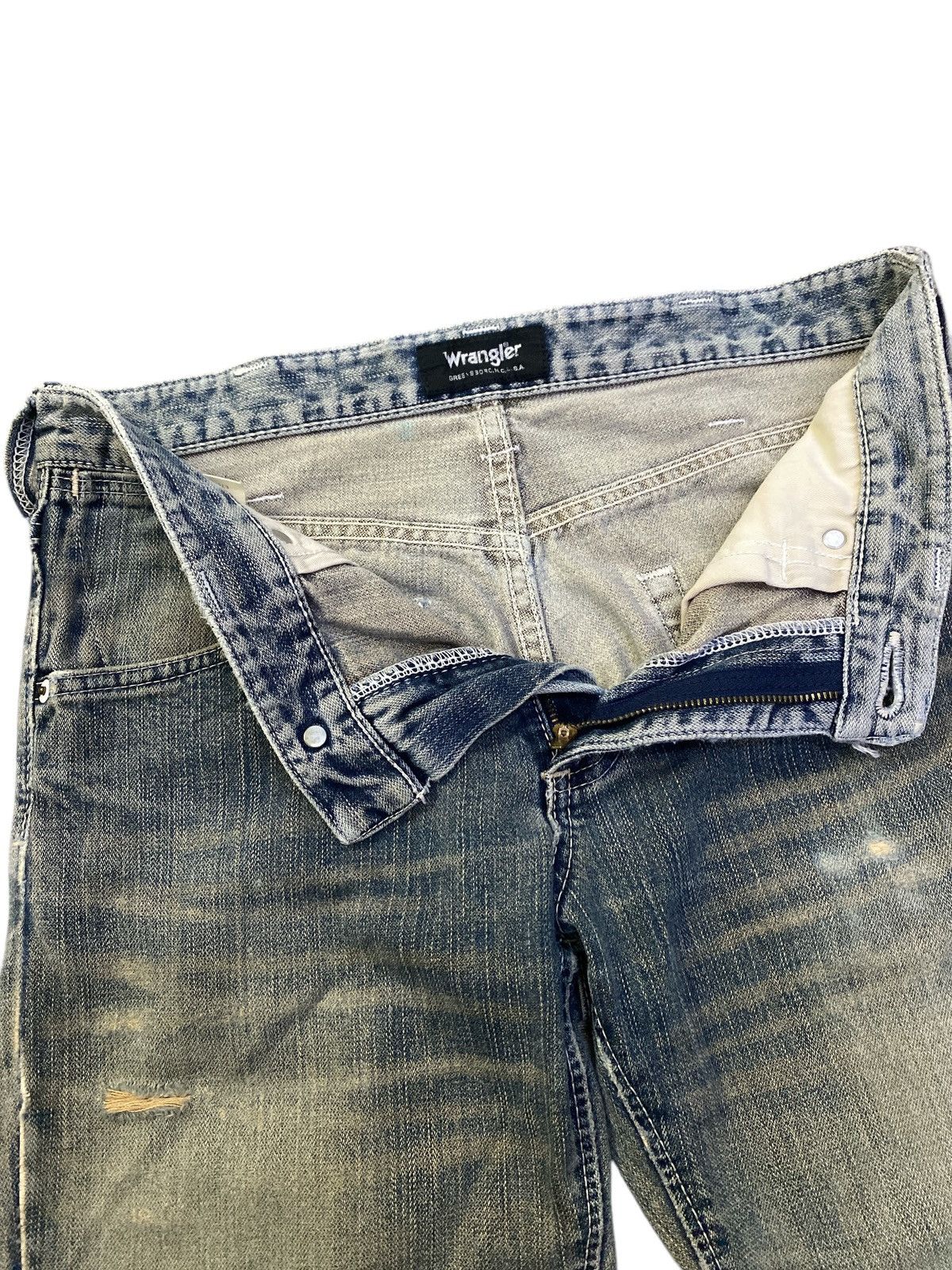 Vintage × Wrangler Vintage Wrangler Faded Distressed Jeans Size US 30 / EU 46 - 9 Thumbnail