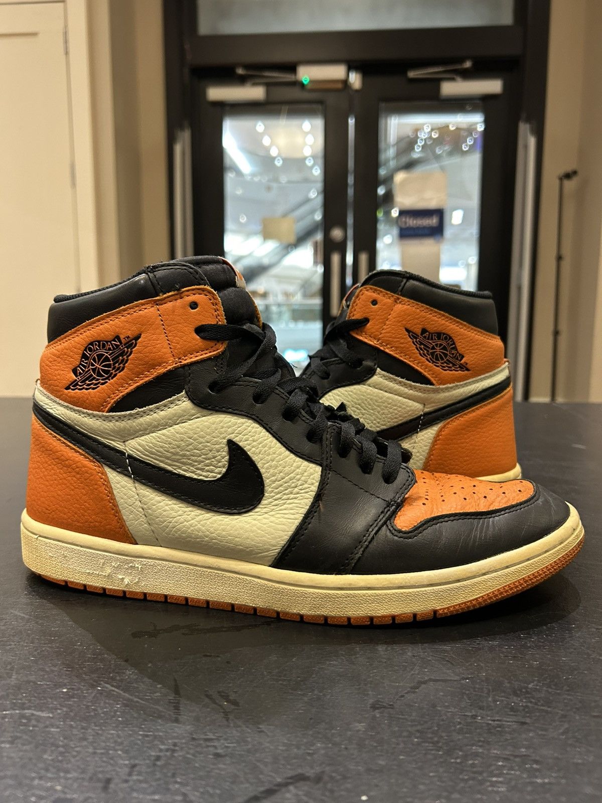 Jordan Brand Jordan 1 Retro ‘Shattered Backboard’ 2015 Size US 11.5 / EU 44-45 - 2 Thumbnail