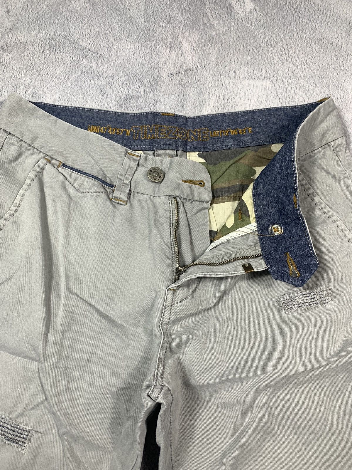 Japanese Brand × Vintage Vintage Y2K Timezone distressed shorts streetwear style 31 Size US 31 - 4 Thumbnail