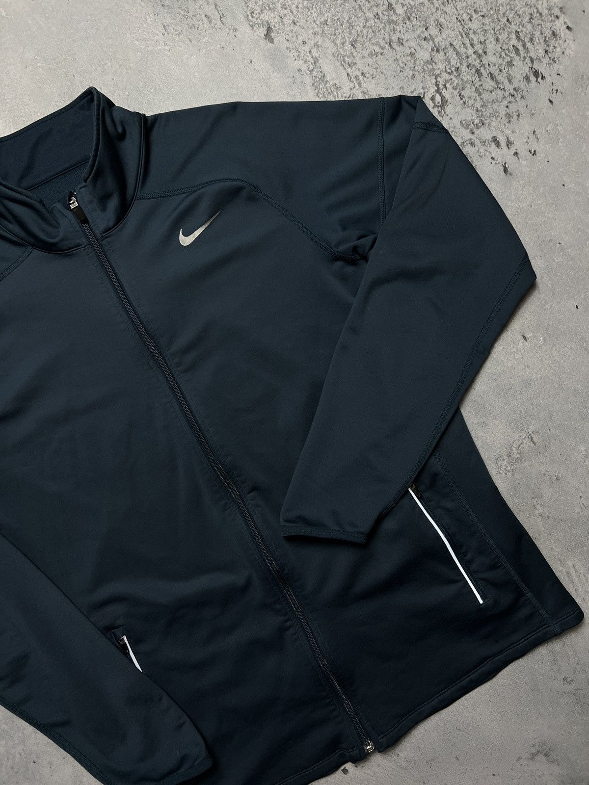 Nike Nike Vintage Dri-Fit Zipper Jacket central swoosh USA y2k Size US L / EU 52-54 / 3 - 5 Thumbnail