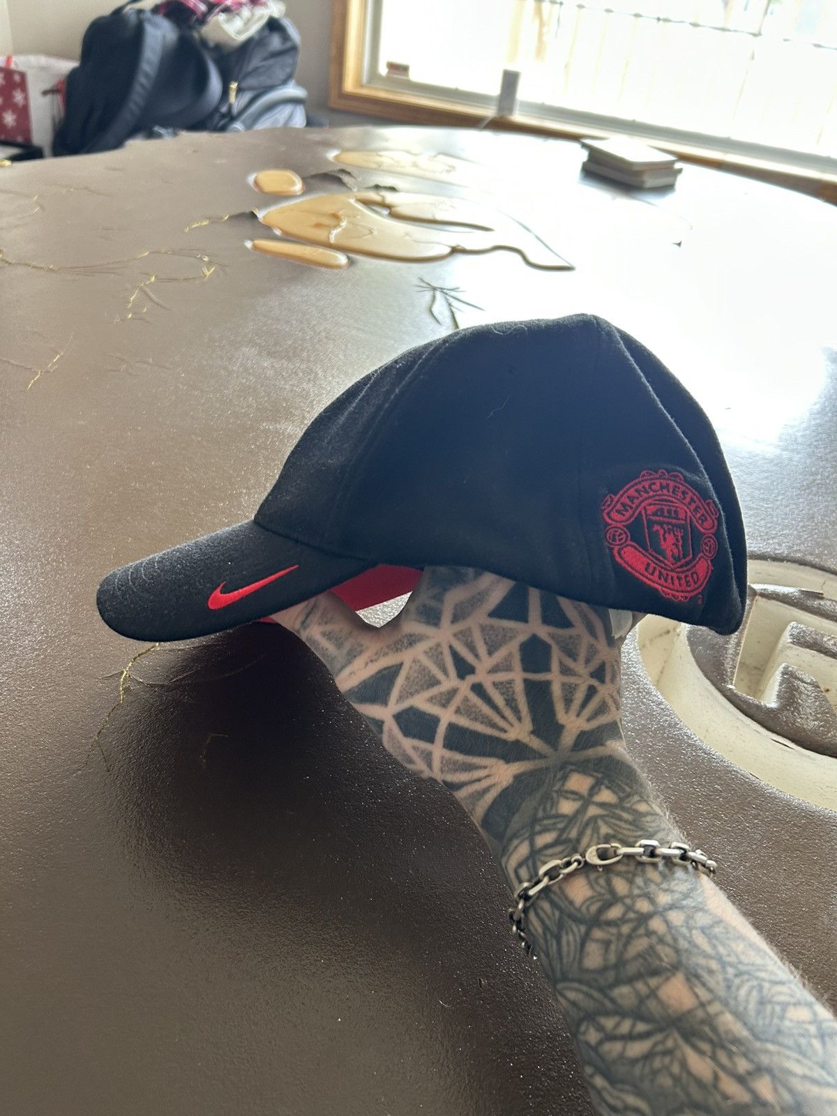 Nike Nike Manchester United Vintage Fitted Hat Black Size ONE SIZE - 2 Thumbnail