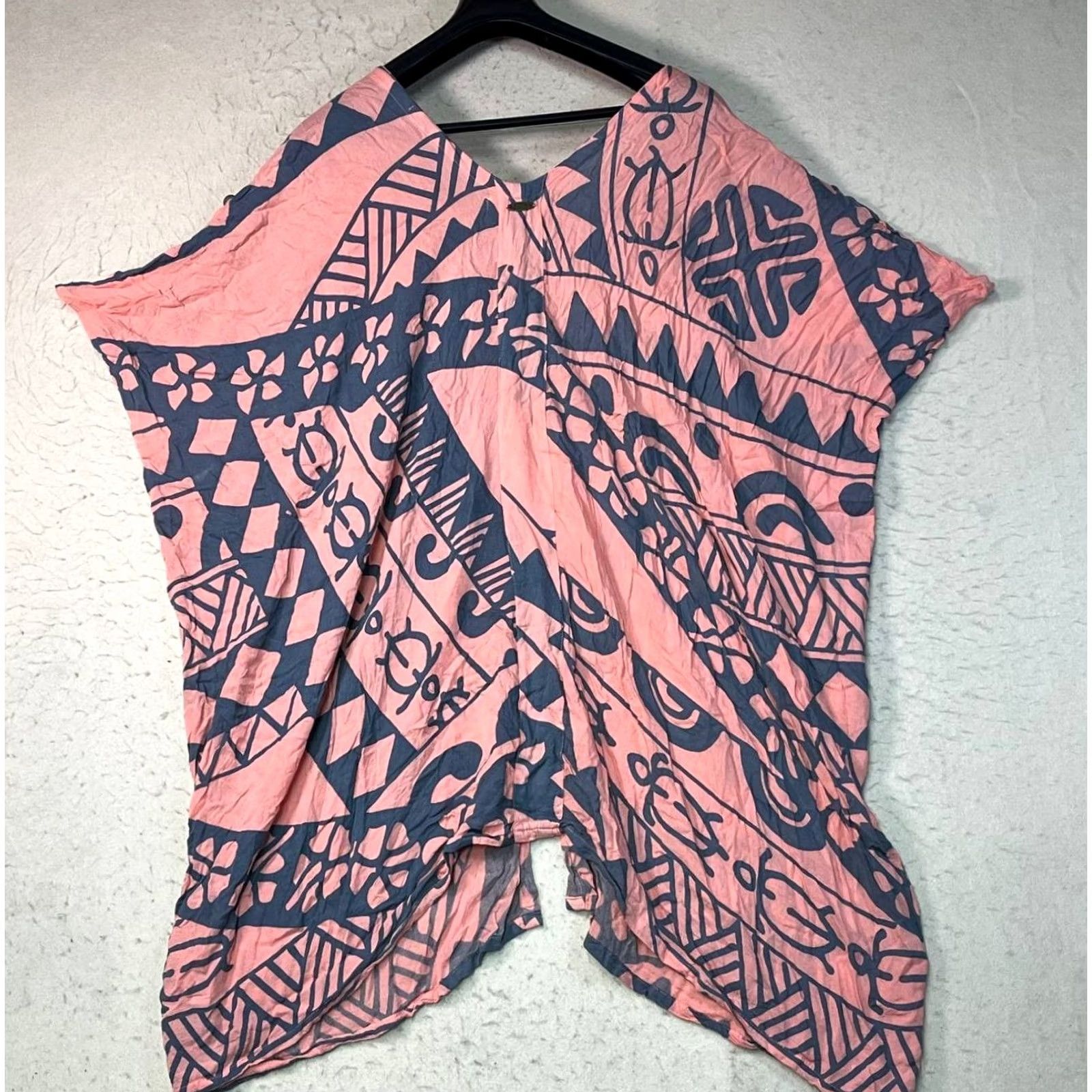 ALOHAS Aloha Royale Tunic Floral V Neck Top Lightweight Beach Lounge One Size Peach Womens Size ONE SIZE - 2 Thumbnail