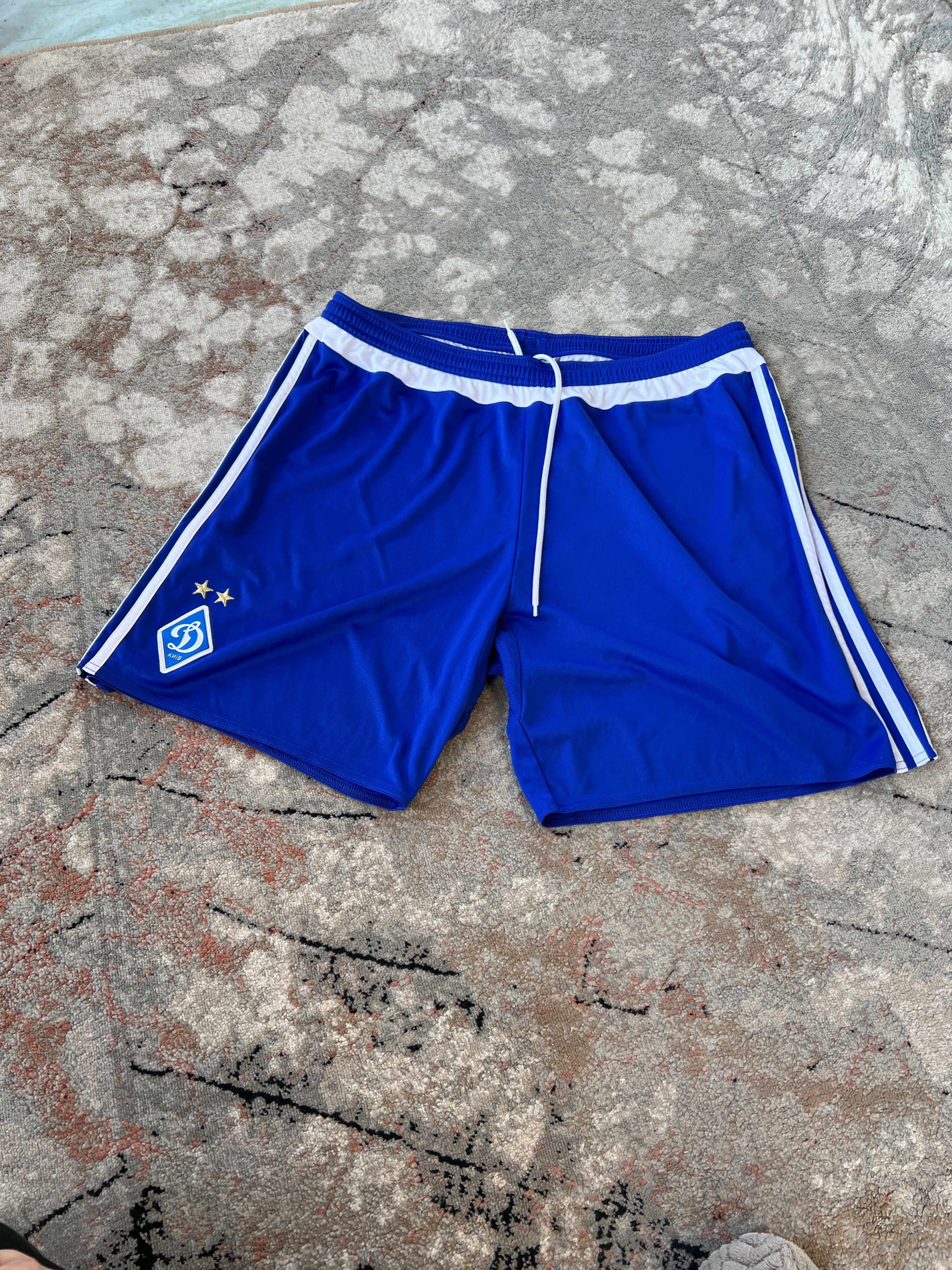 Adidas Adidas Dynamo Kyiv Shorts Size US 36 / EU 52 - 1 Thumbnail