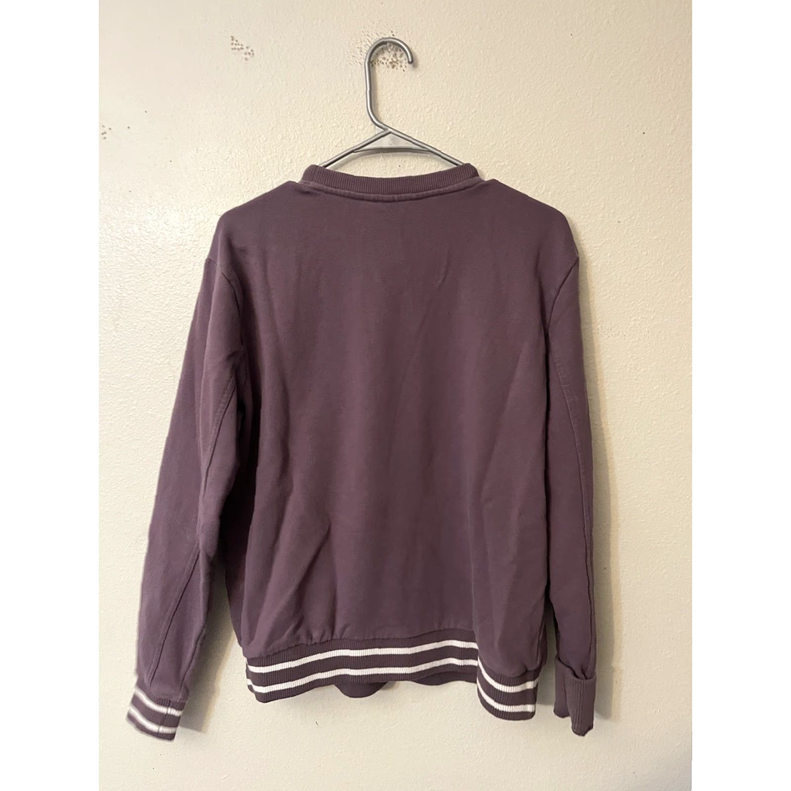 Fila FILA Classic Logo Sweatshirt Adult Large Purple Crewneck Pullover Mens Sweatshirt Crew Neck Logo Cotton Blend Vintage: No Size US L / EU 52-54 / 3 - 2 Thumbnail