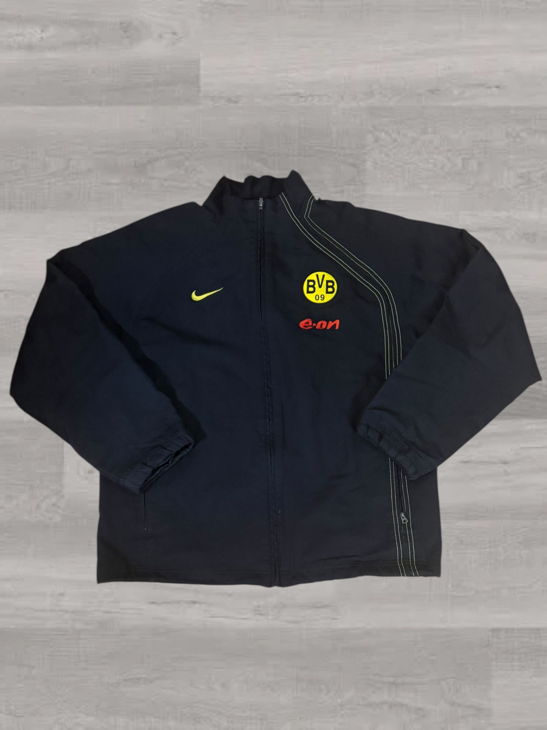 Nike Dortmund 2004/05 Track Jacket Size M Size US M / EU 48-50 / 2 - 1 Thumbnail