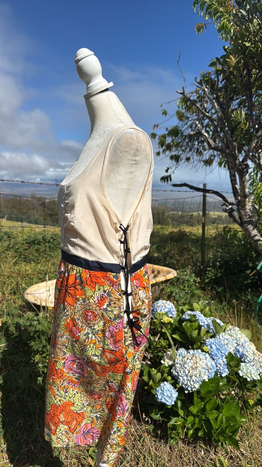 Anthropologie Anthropologie We love Vera Silk blend Floral Sleeveless Size M / US 6-8 / IT 42-44 - 6 Thumbnail