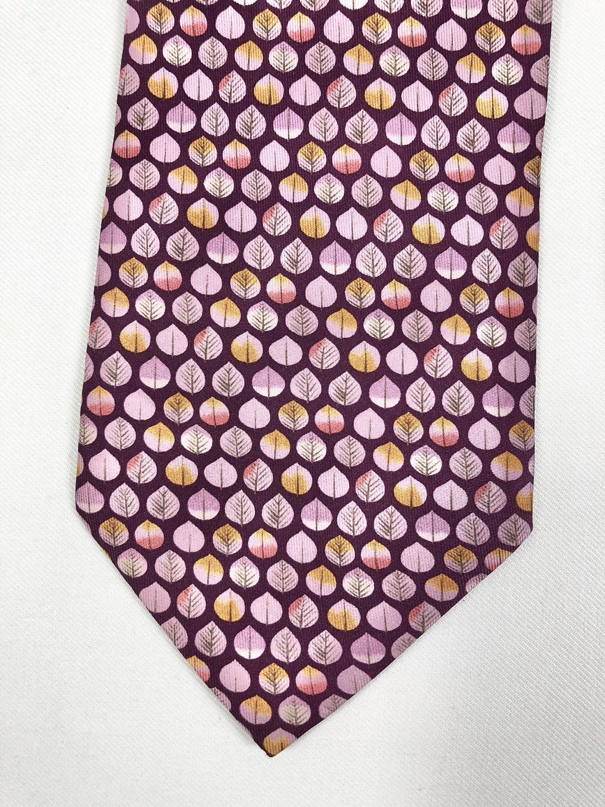 Salvatore Ferragamo Rare Salvatore Ferragamo Silk Tie Made in Italy Size ONE SIZE - 4 Thumbnail
