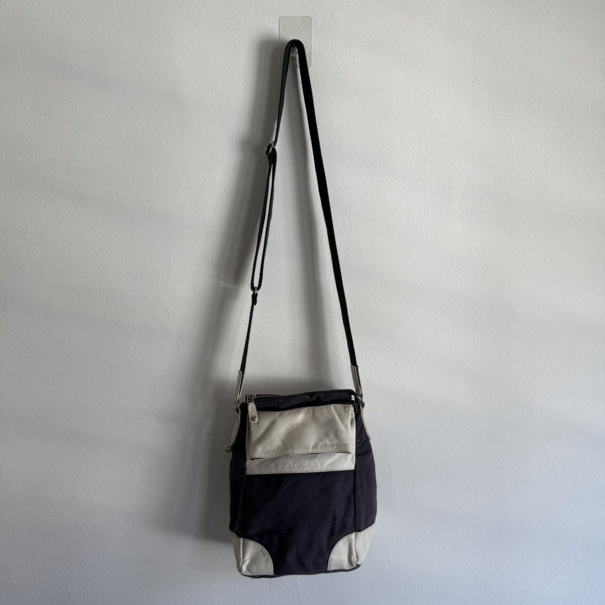 Y's Yohji Yamamoto Two Tone Ysaccs Sling Bag Size ONE SIZE - 2 Thumbnail