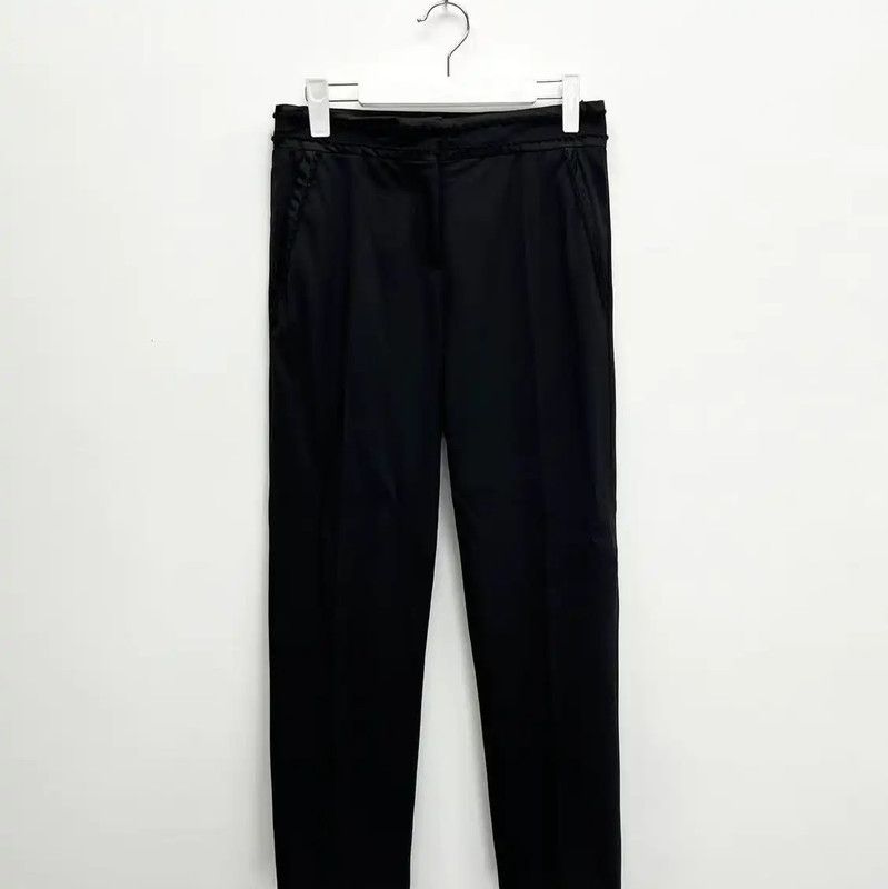 Miu Miu Miu Miu Black Casual Trousers for Women 0089 Size 30" / US 8 / IT 44 - 1 Thumbnail