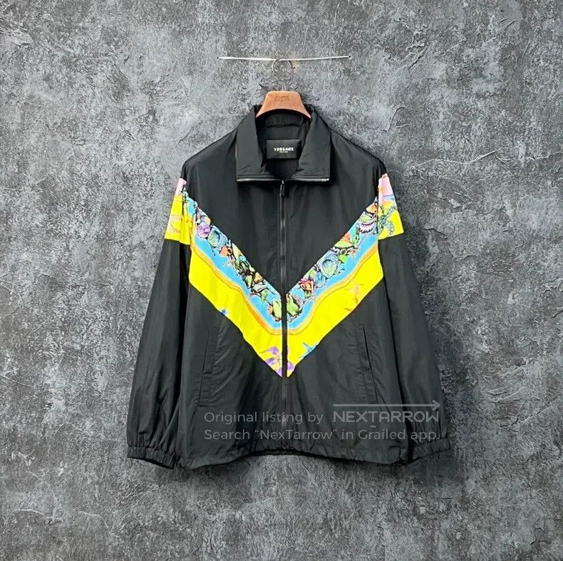 Versace Versace Classic sea creature print jacket Size US M / EU 48-50 / 2 - 1 Thumbnail