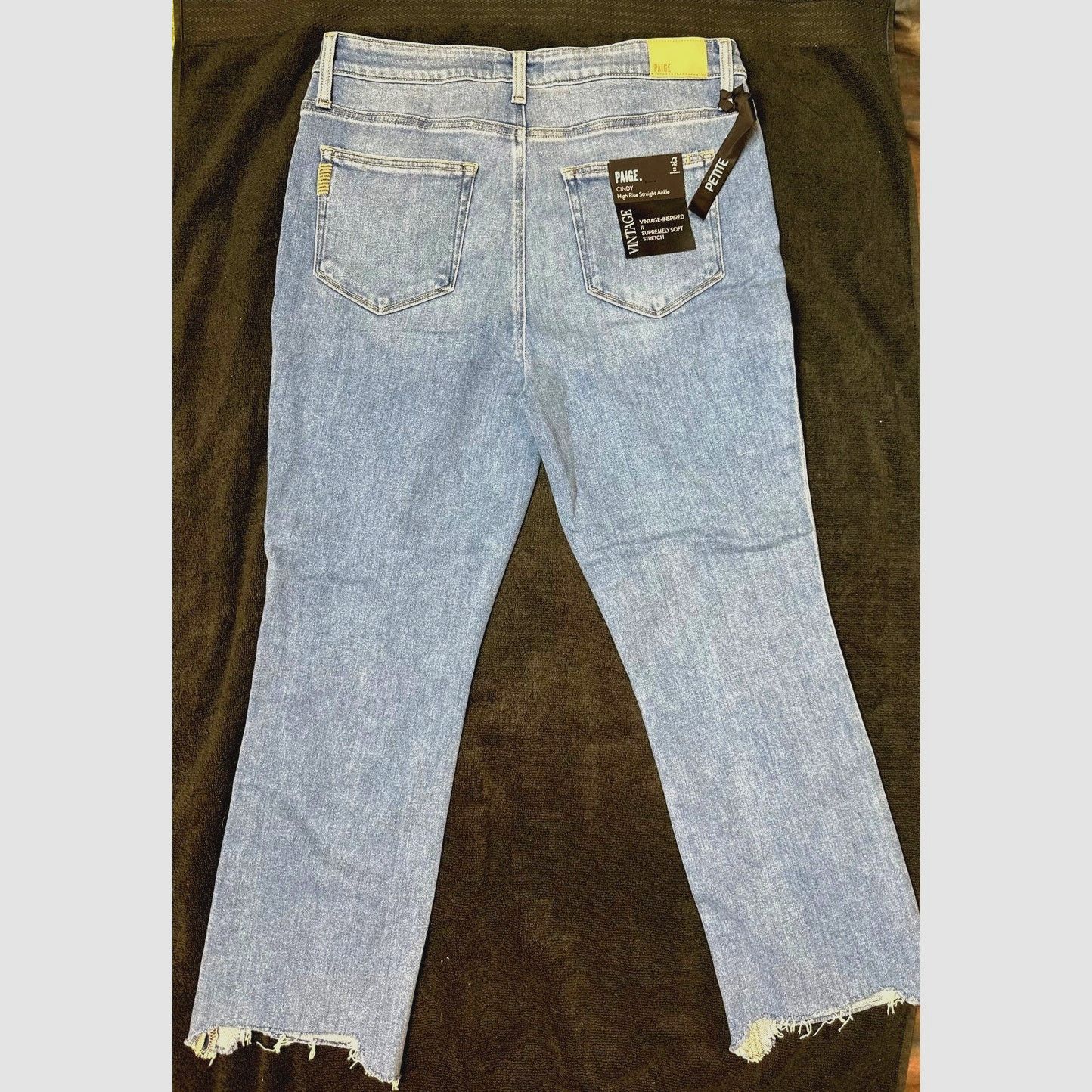 Paige Paige Cindy Raw Hem High Waist Ankle Straight Leg Jeans 32 Size 32" / US 10 / IT 46 - 14 Thumbnail