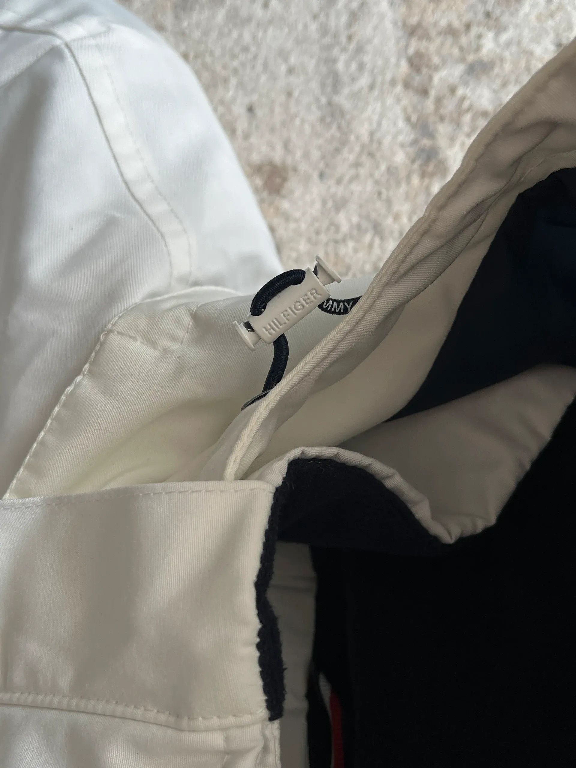 Tommy Hilfiger Tommy Hilfiger Jacket White Rare Sz M-L Size M / US 6-8 / IT 42-44 - 12 Thumbnail