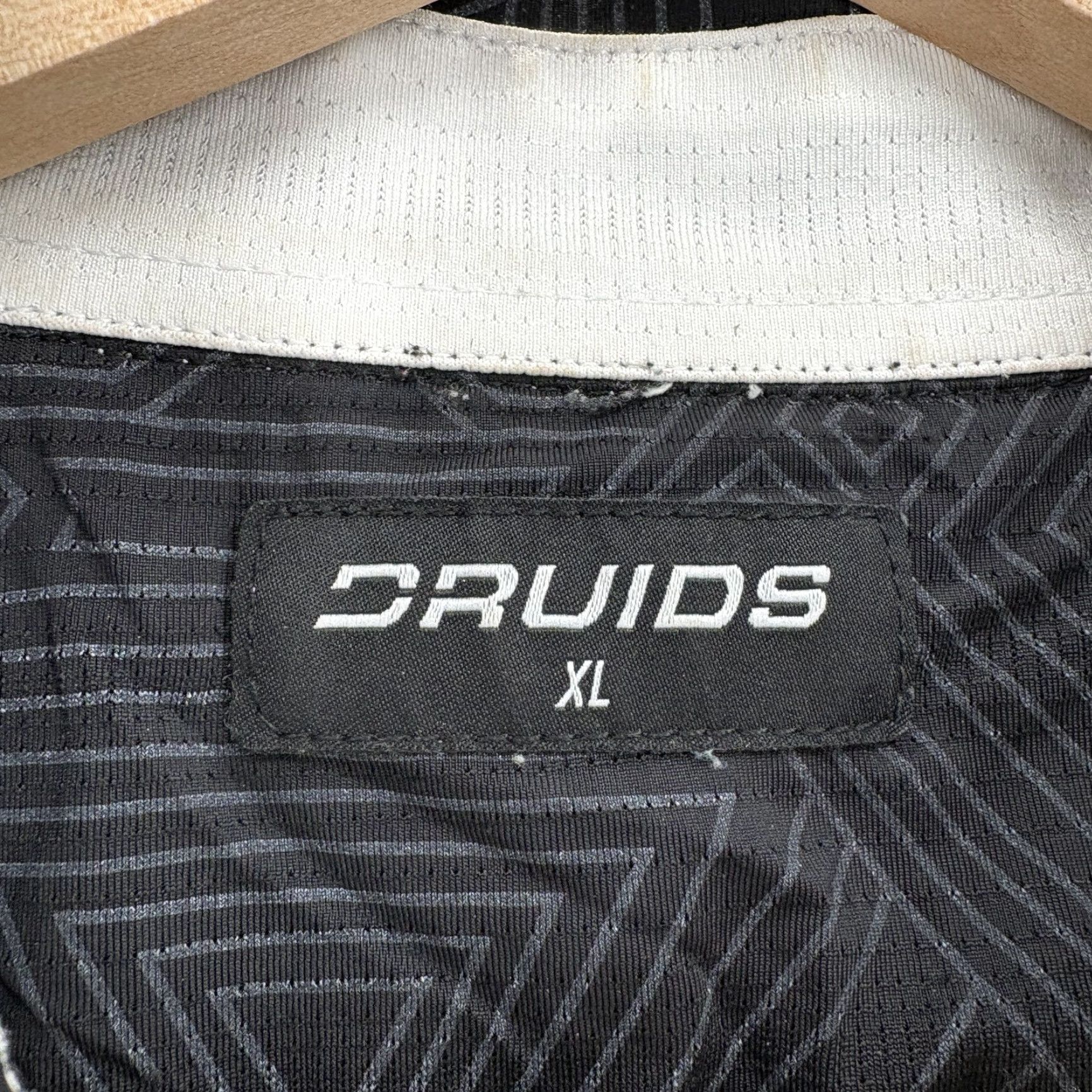Vintage Druids Golf Polo Shirt Mens XL Black Geometric Stretch Performance Casual Travel Shirt Polo Mens XL Black Geometric Stretch Performance Travel Size US XL / EU 56 / 4 - 4 Thumbnail