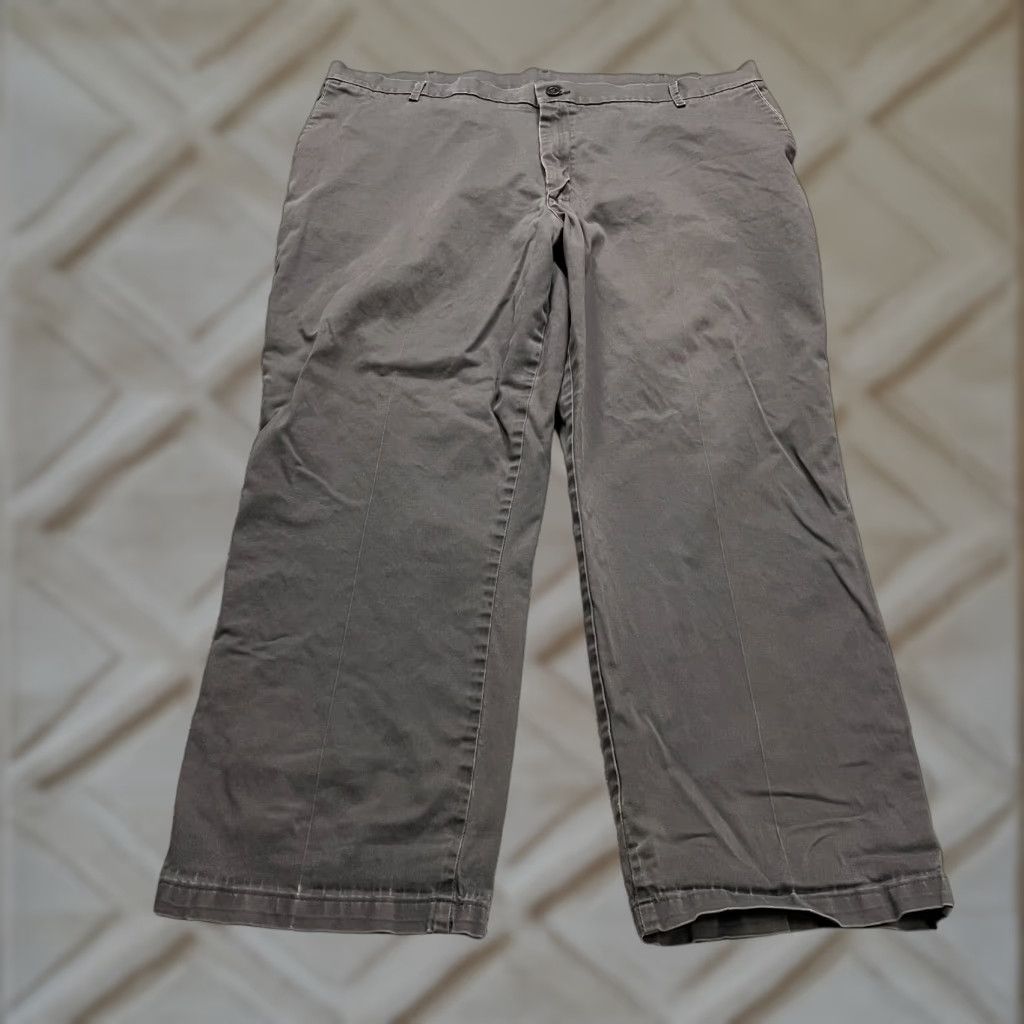 Wrangler Wrangler Relaxed Fit Chino Pants 45x29 Brown Flat Front Straight Leg Casual Mens Size US 44 / EU 60 - 1 Thumbnail