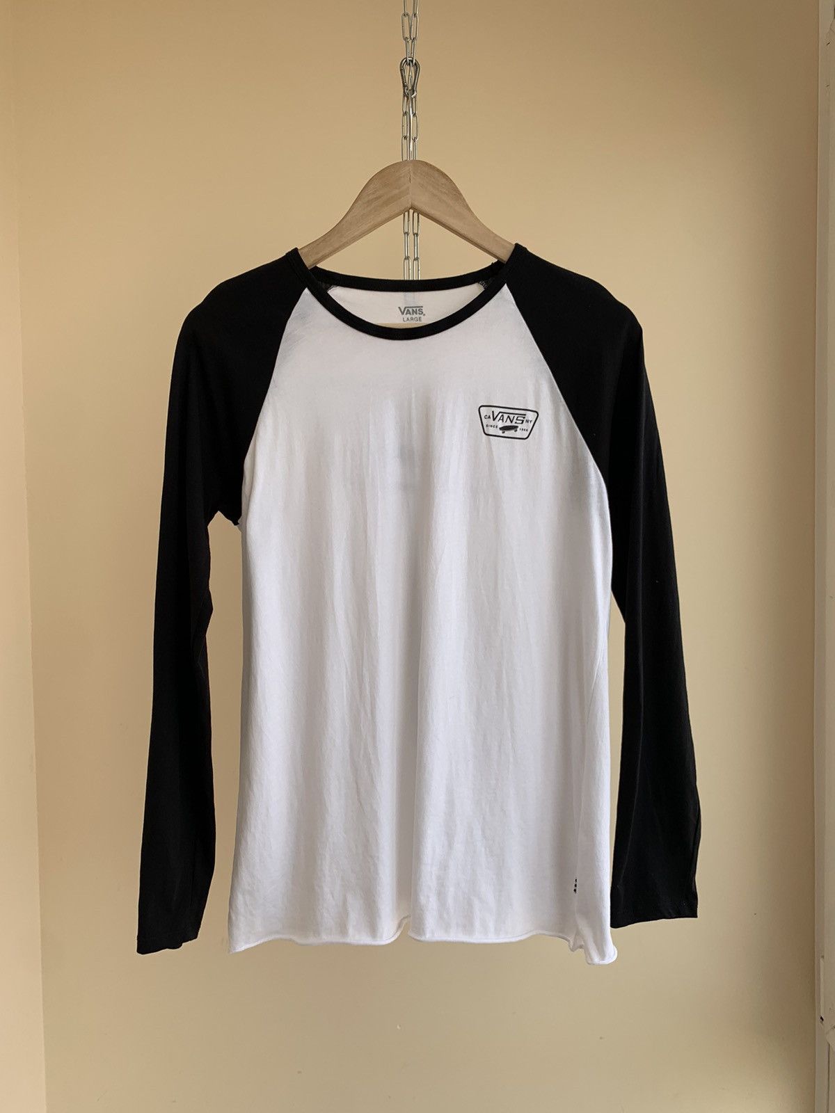 Vans Vans Full Patch Backprint Logo Long Sleeve Raglan T-Shirt Size L / US 10 / IT 46 - 1 Thumbnail