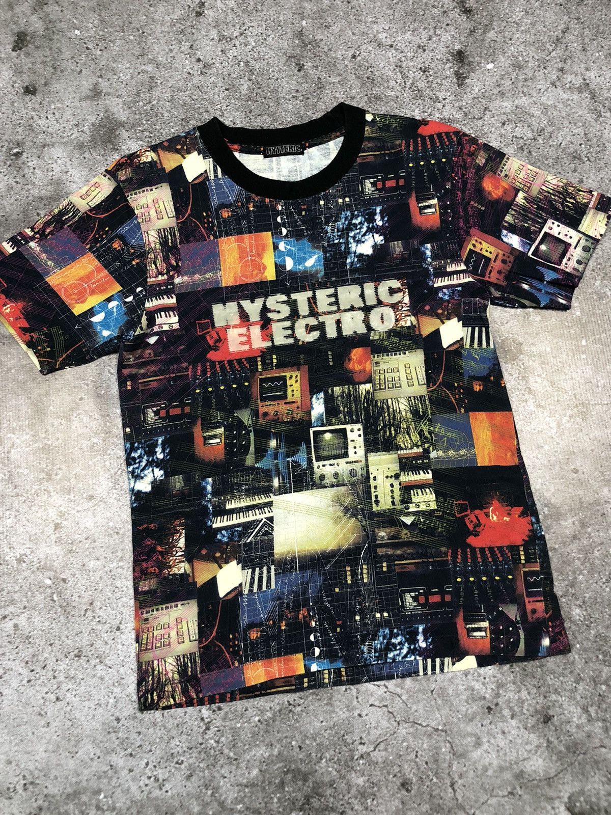 Hysteric Glamour HYSTERIC GLAMOUR FULL PRINT Tee Size US S / EU 44-46 / 1 - 2 Thumbnail