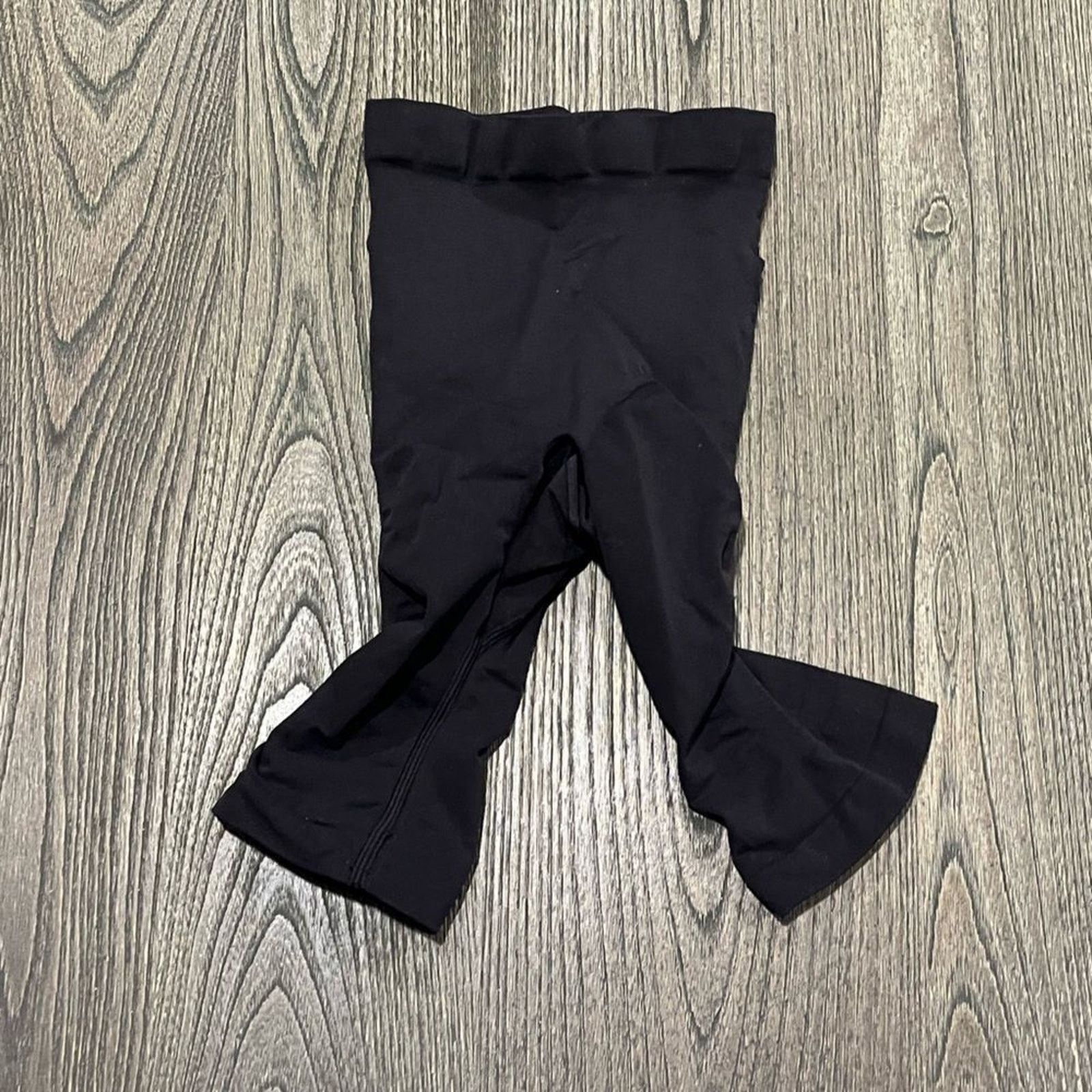 SKIMS NWOT Skims Womens Shapewear Shorts Sculpting Open Gusset S/M Size ONE SIZE - 1 Thumbnail