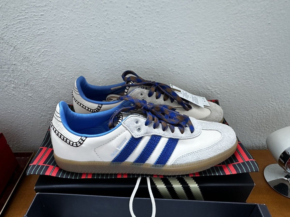 adidas gazelle silver green womens Adidas Samba OG Cream White Violet (W) main image 1