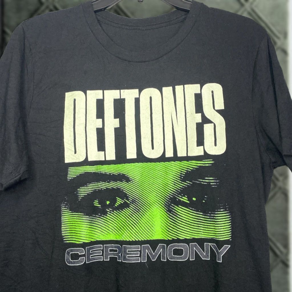 Deftones T Shirt Adult Medium Black Short Sleeve Band Tee Mens M Y2K Cut Tag Vintage
