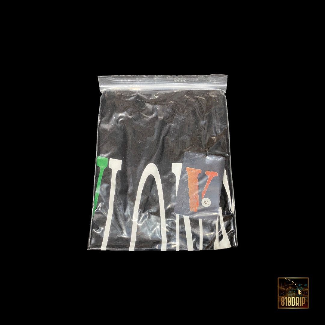 Vlone Vlone Green Staple Tee Black (XL) Size US XL / EU 56 / 4 - 4 Thumbnail