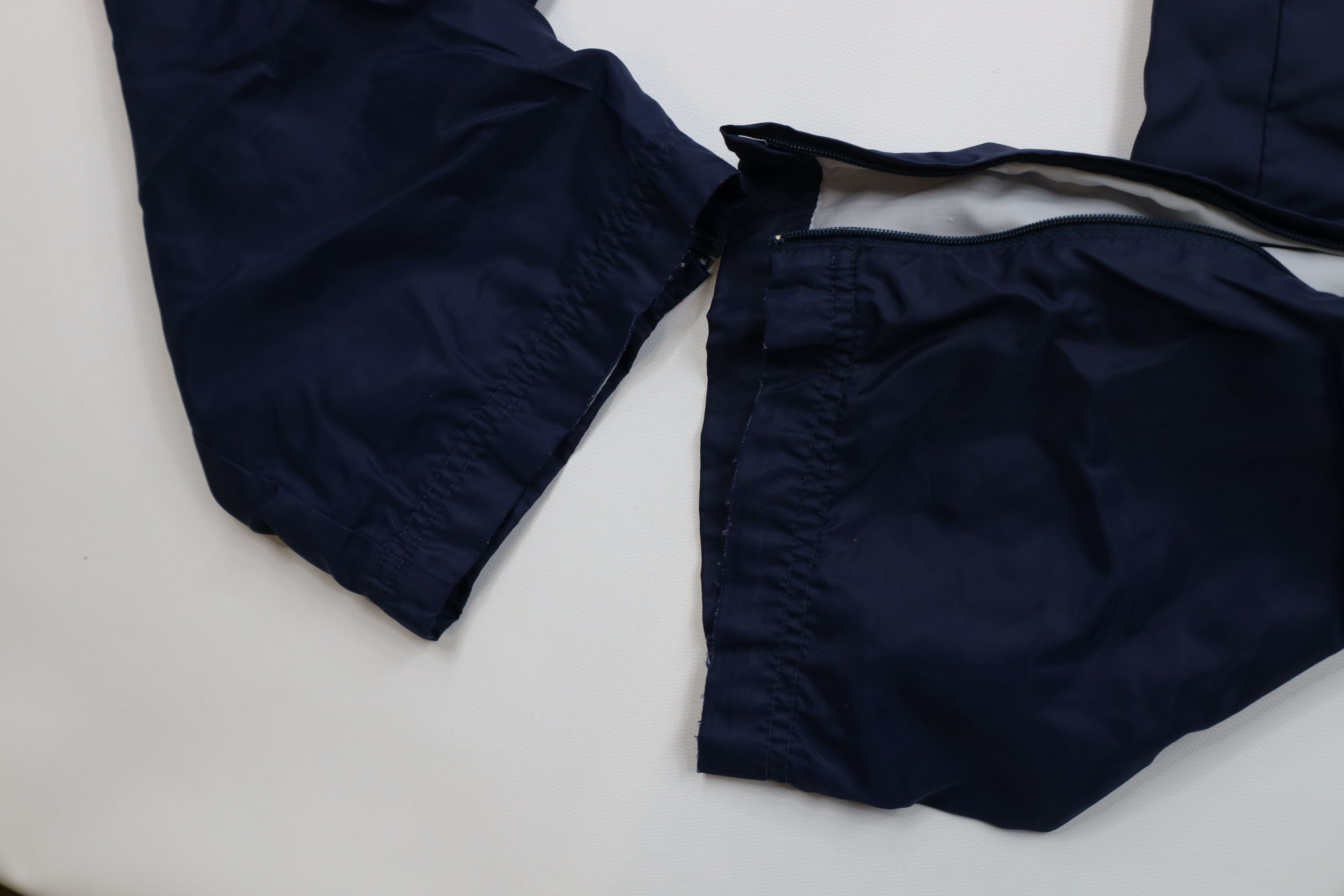 Reebok Vintage 90s Reebok Spell Out Lined Windbreaker Pants Blue Size US 36 / EU 52 - 7 Thumbnail