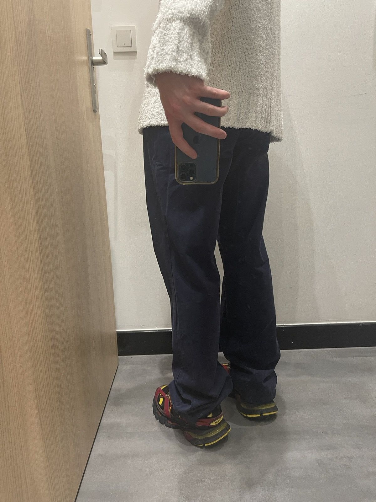 Saint Laurent Paris Yves Saint Laurent Pour Homme Navy Denim Casual Pants Size US 34 / EU 50 - 7 Thumbnail