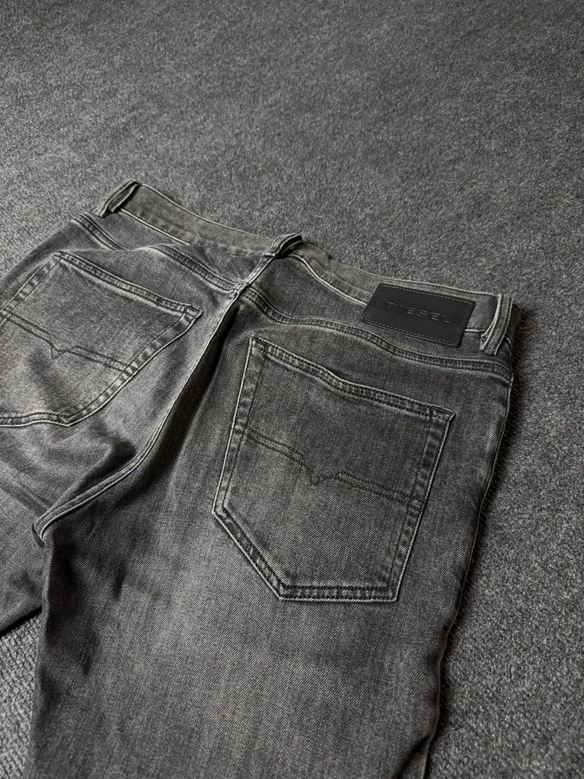 Diesel Luxury 00s Y2K Diesel D-Luster Black Slim Fit Stretch Jeans Size US 31 - 19 Thumbnail