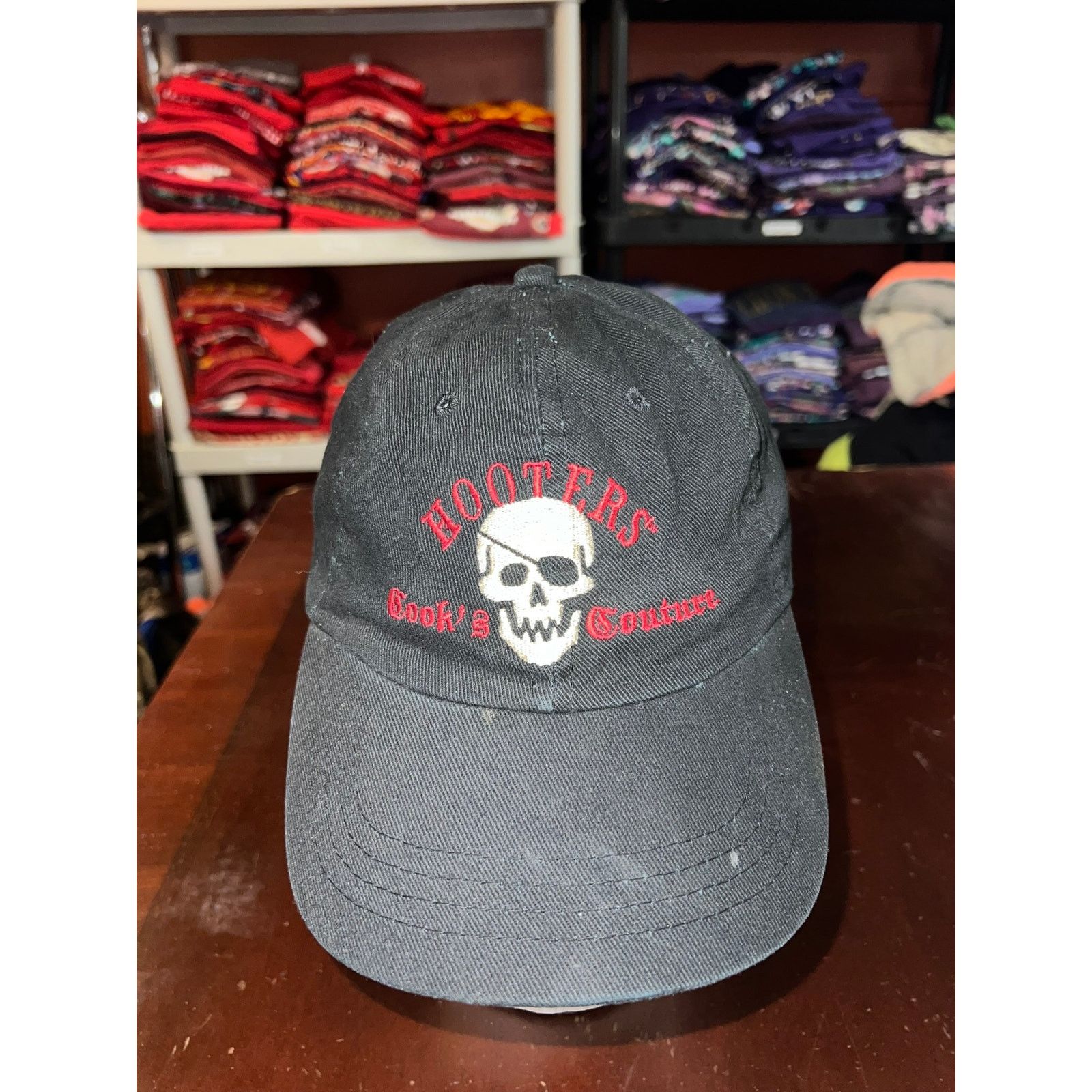 Vintage Vintage Hooters Hat Cooks Couture Black Skull Skeleton Cap Size ONE SIZE - 2 Thumbnail
