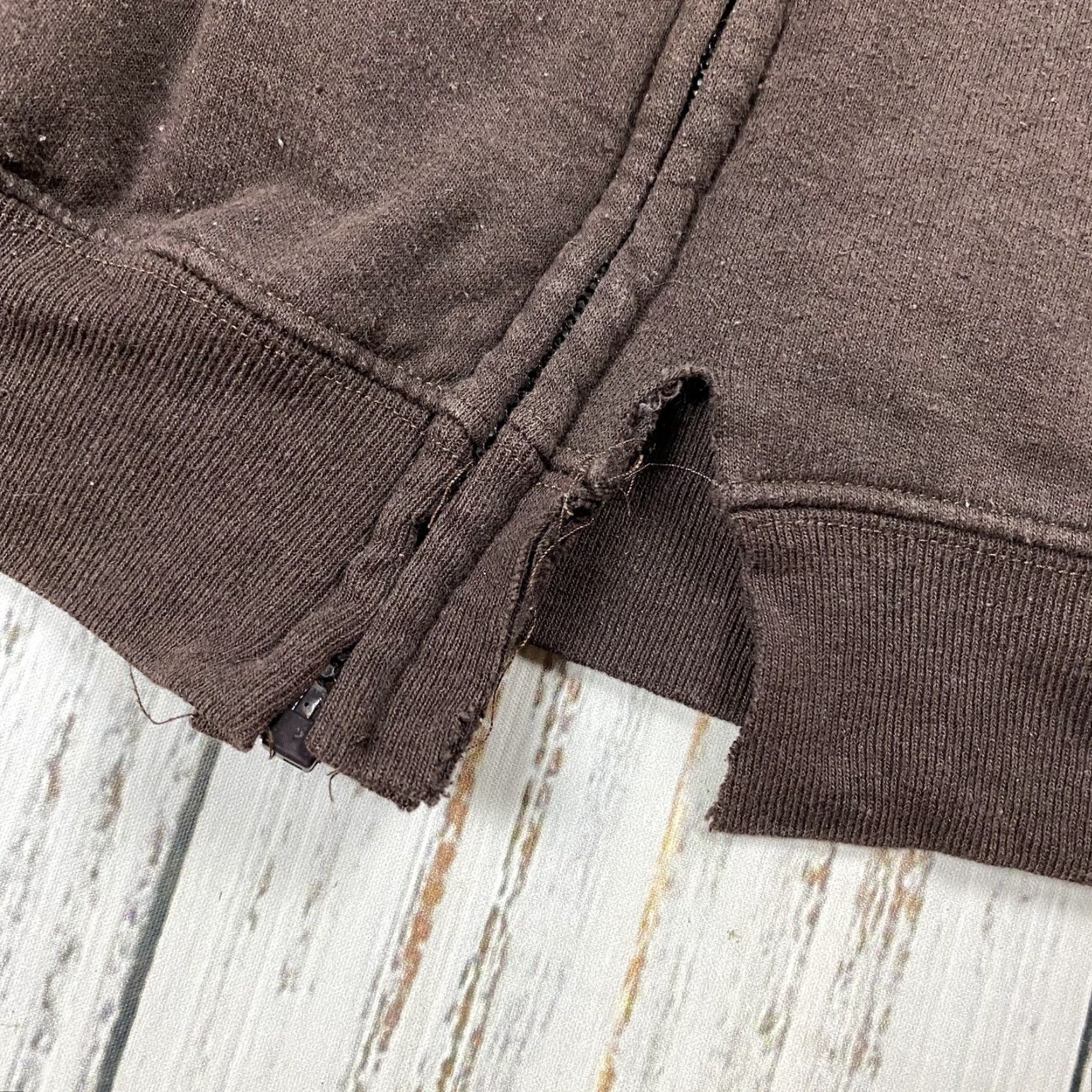 Vintage VINTAGE PEARL JAM HOODIE FULL ZIP BROWN XL USA MEN'S Size US XL / EU 56 / 4 - 3 Thumbnail