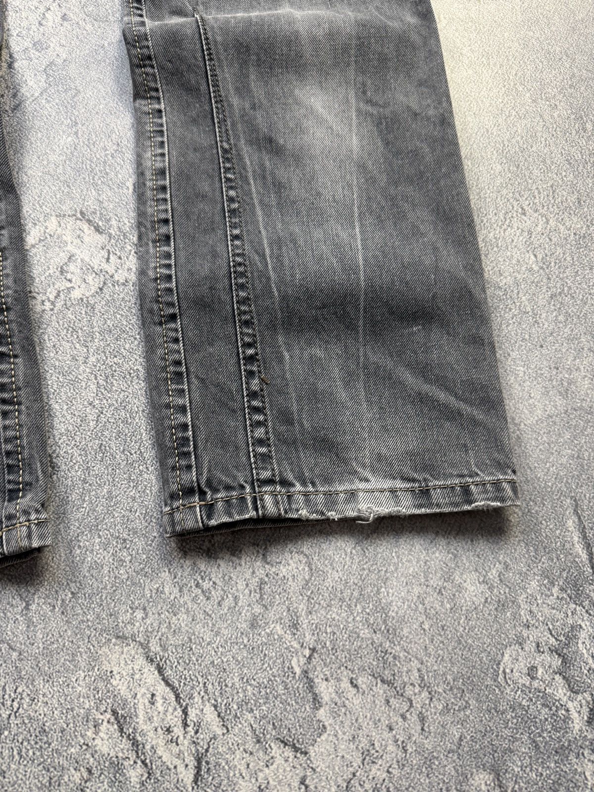 Diesel Vintage Diesel Jeans Distressed Faded Flared Wide Baggy Y2K Size US 34 / EU 50 - 13 Thumbnail