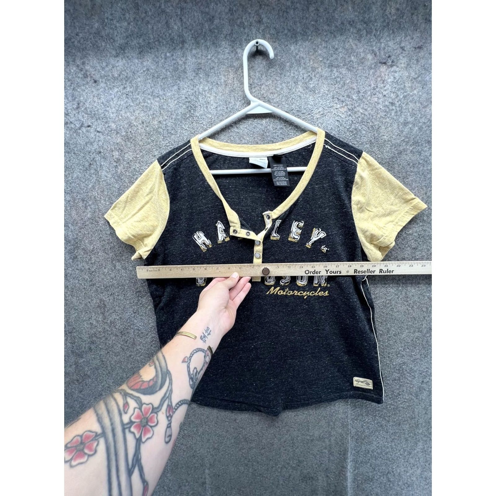 Harley Davidson Harley-Davidson Shirt Womens Medium Gray Yellow Ringer Henley Short Sleeve Top Size M / US 6-8 / IT 42-44 - 4 Thumbnail