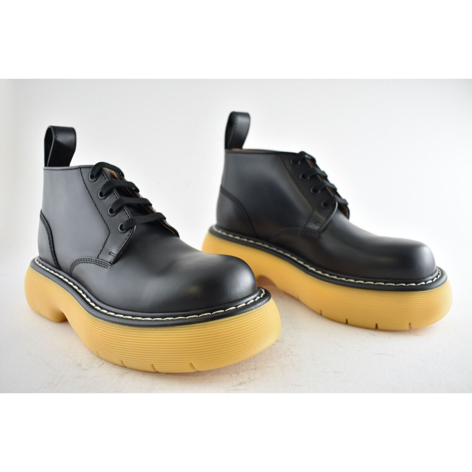 Bottega Veneta Bottega Veneta Swell Black Leather Rubber Lug Sole Lace Up Size US 7 / IT 37 - 2 Thumbnail