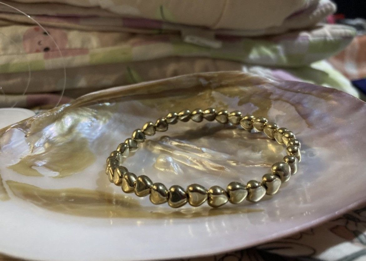 Other Gold coloured heart shaped bracelet Size ONE SIZE - 1 Thumbnail