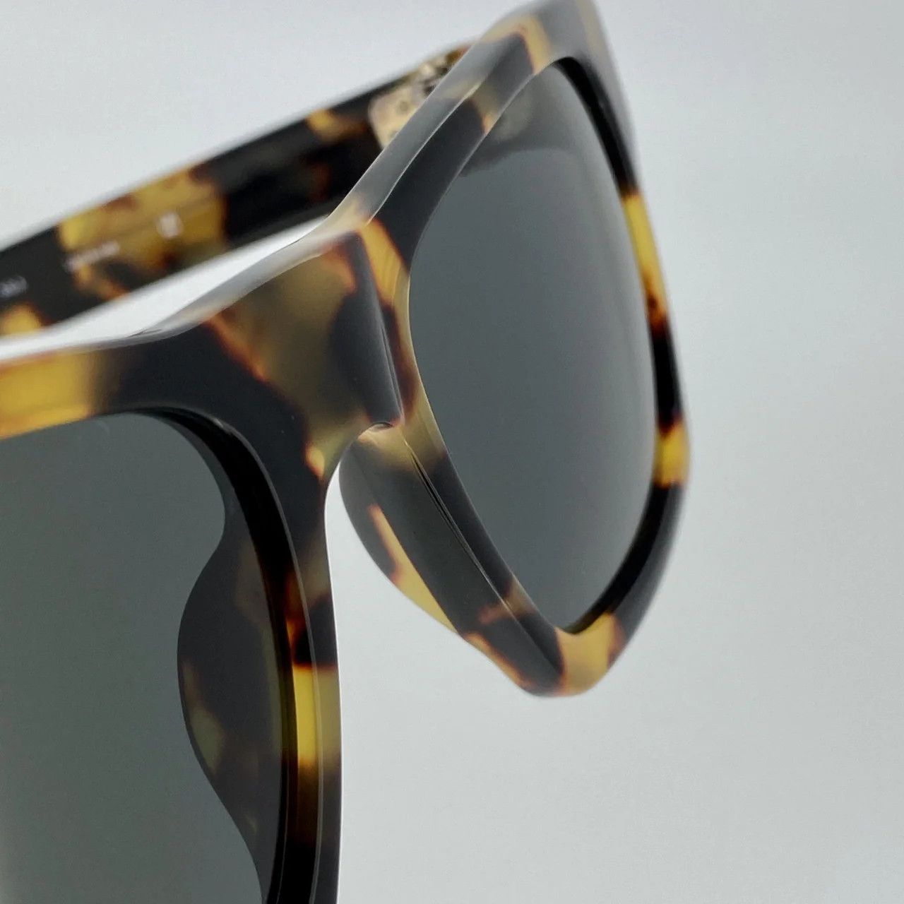Ann Demeulemeester Ann Demeulemeester Sunglasses D-Frame Tortoise and Grey Size ONE SIZE - 5 Thumbnail