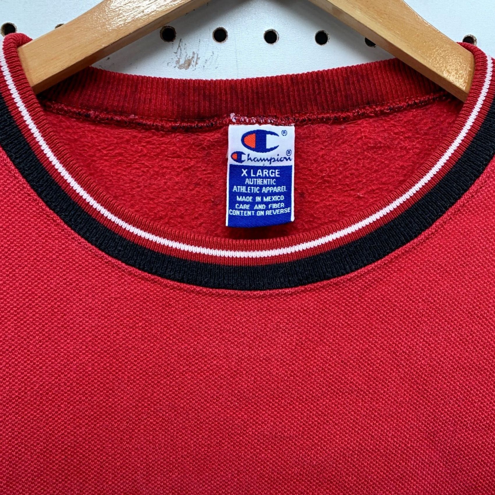 Champion Vintage Champion Red Knit Sweatshirt Long Sleeve Men XL 26x28 90s Crew Neck Pullover reverse Weave Size US XL / EU 56 / 4 - 7 Thumbnail