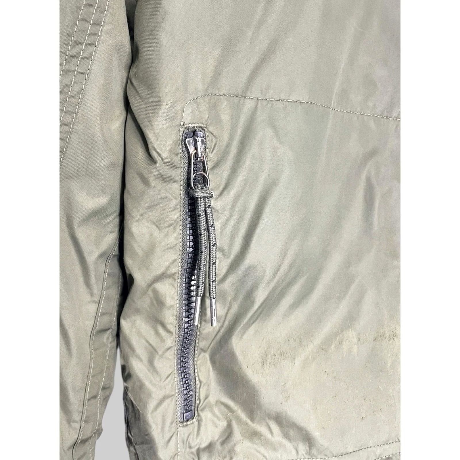 Vintage Jet Set Vintage Ski Jacket Women 12 Olive Nylon Down Zipper Glitter Button Military Jacket 65 cm 61 cm Sleeve Size XL / US 12-14 / IT 48-50 - 6 Thumbnail