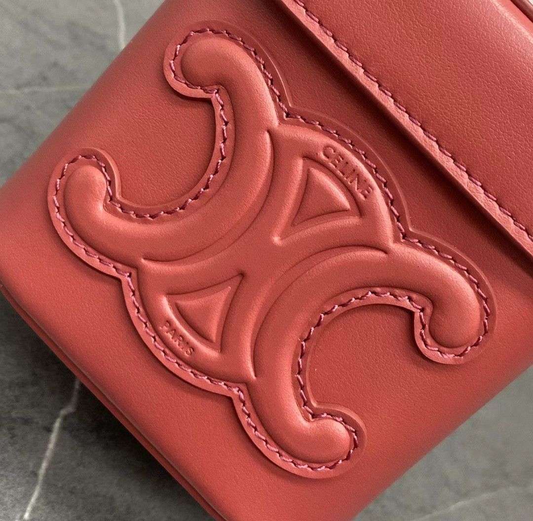 Celine o1w1db11124 Size: OS / Small Box Cuir Triomphe Bag in Red Size ONE SIZE - 2 Thumbnail