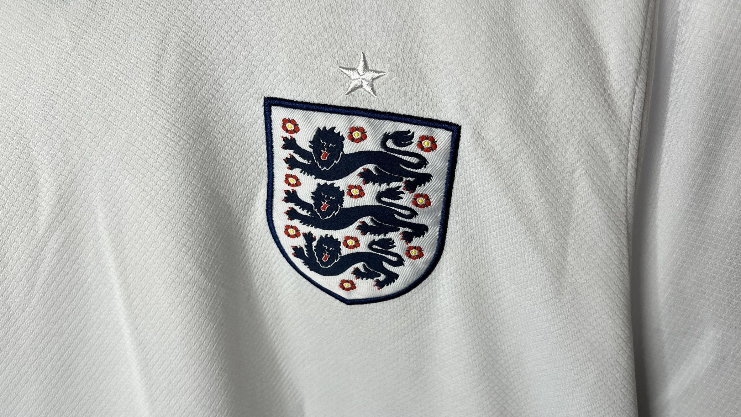 Nike ENGLAND TEAM 2024 2025 HOME FOOTBALL SHIRT SOCCER JERSEY Size US XXL / EU 58 / 5 - 3 Thumbnail