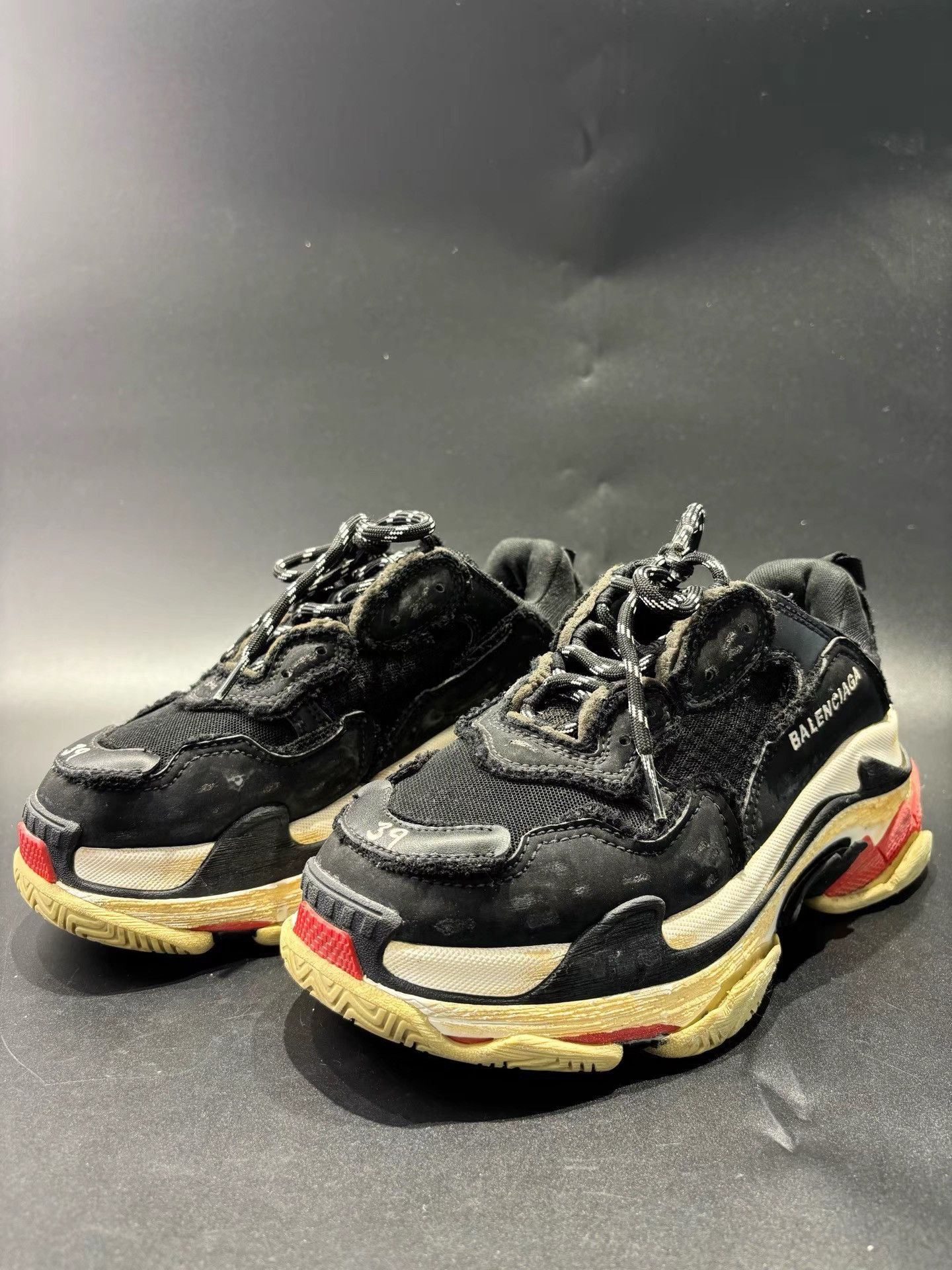 Balenciaga Balenciaga Triple S Distressed Dad Shoes K36 Size US 9 / IT 39 - 1 Thumbnail