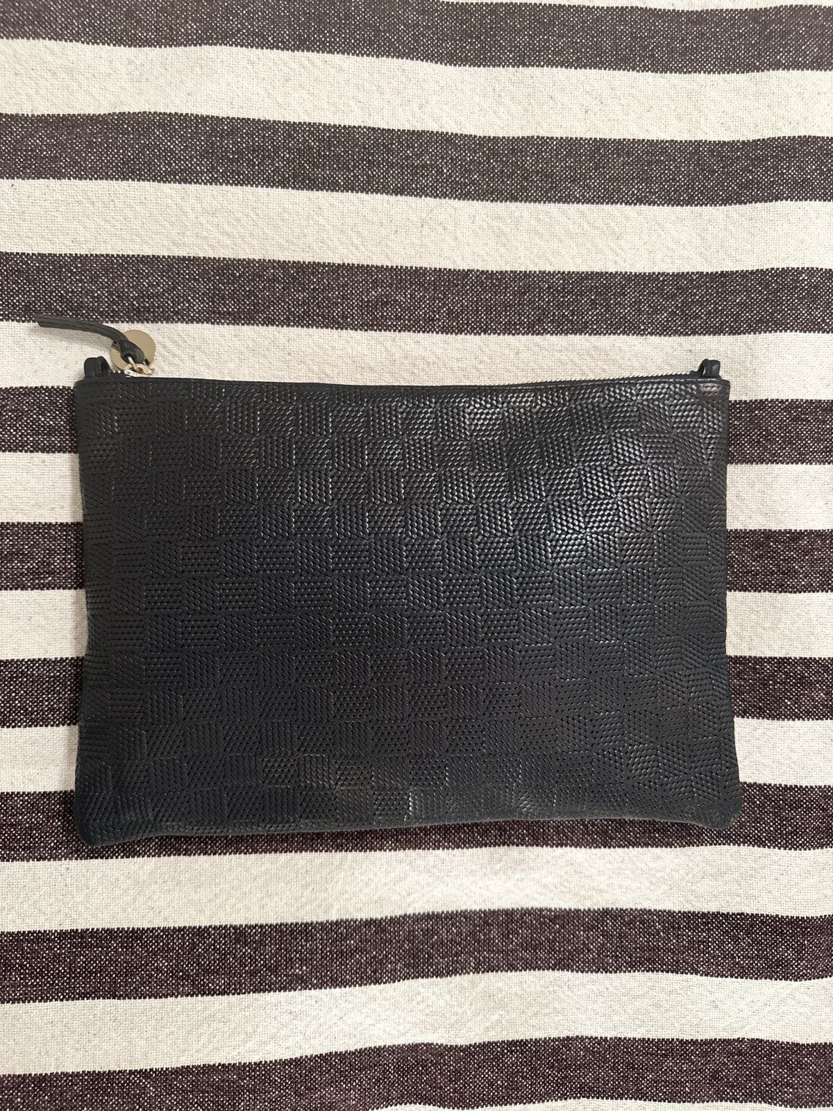 Clare V. Clare V. Textured Clutch with Tabs Size ONE SIZE - 1 Thumbnail