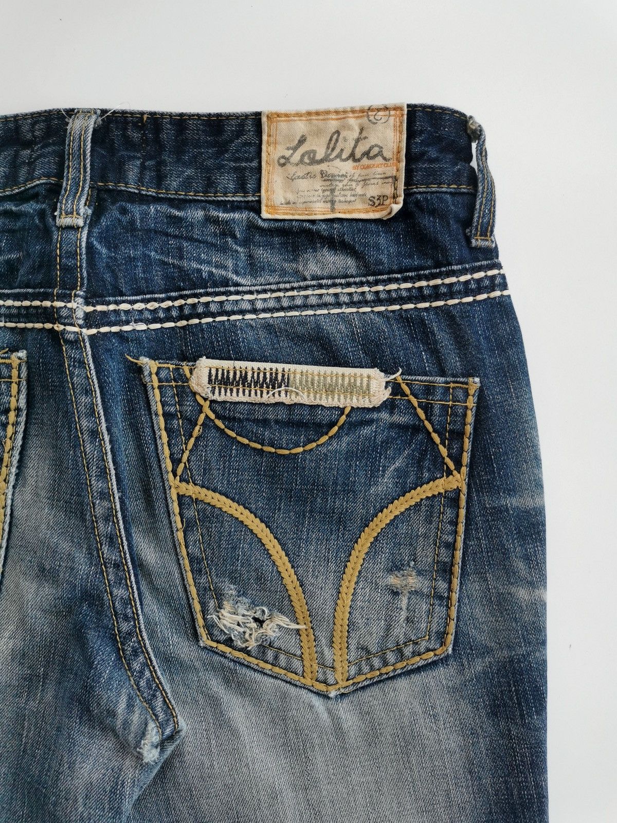 Kapital Lolita Faded Structure Distressed Denim Jeans Size US 31 - 9 Thumbnail