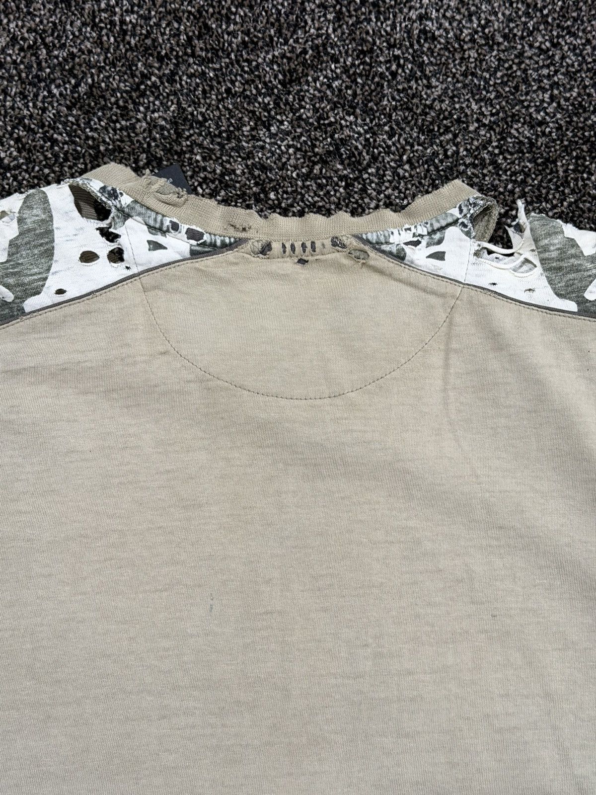 Vintage Vintage No Boundaries Guerrilla Camo Thrashed Faded Tee Size US XL / EU 56 / 4 - 13 Thumbnail