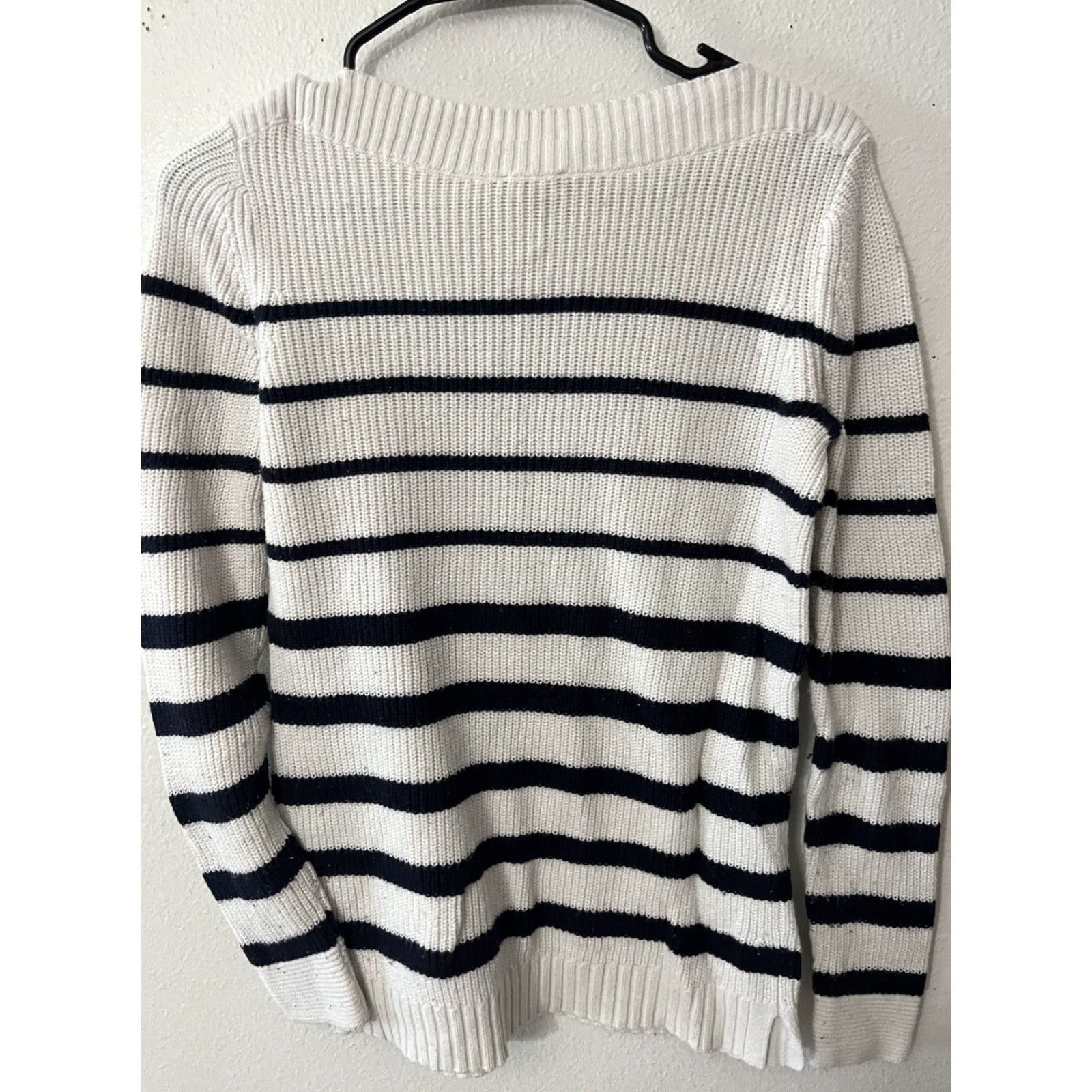 Talbots Talbots Women Sweater, XS, White Blue Stripe Knit Boat Neck Long Sleeve Pullover Size XS / US 0-2 / IT 36-38 - 2 Thumbnail