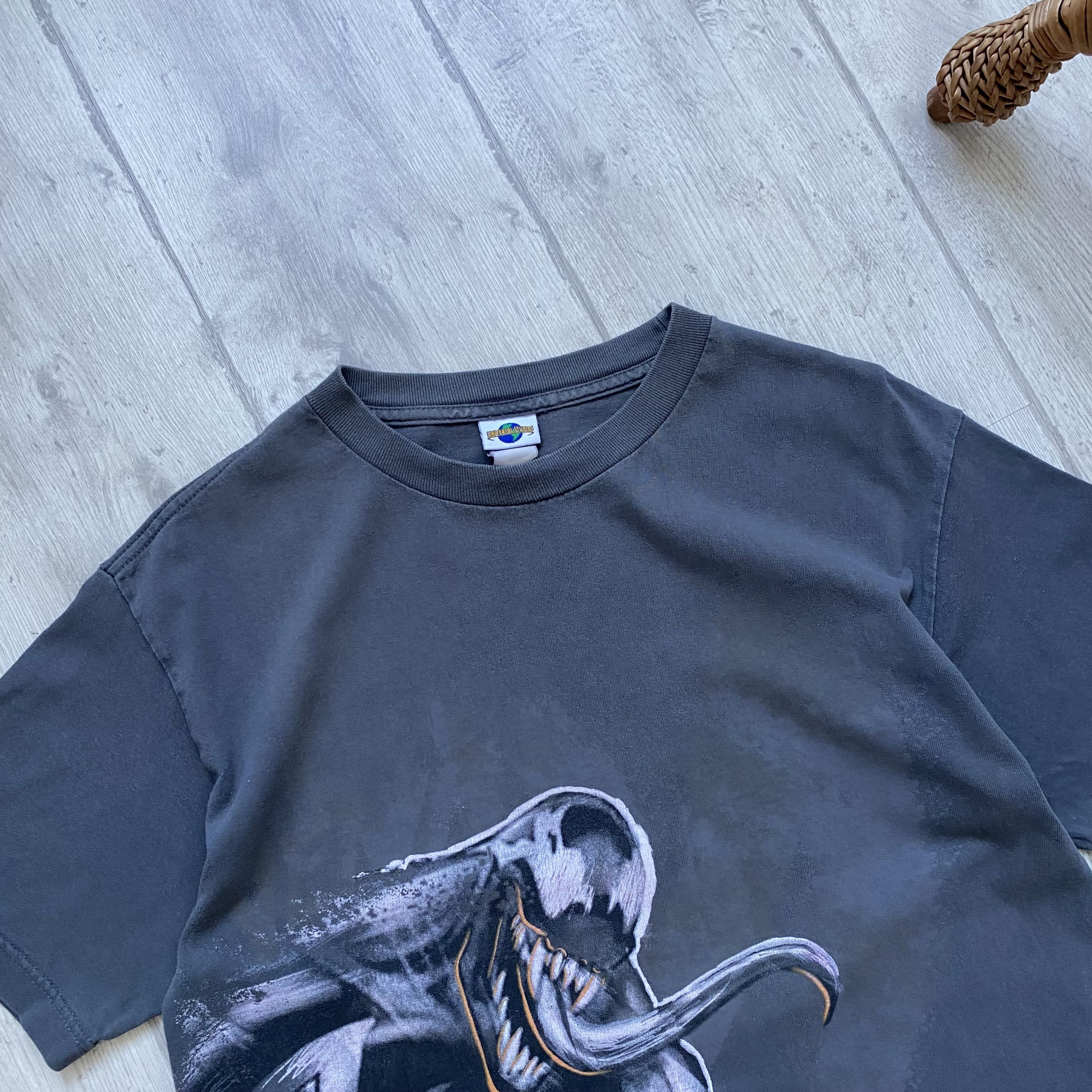 Marvel Comics 📹Vintage 00s Marvel Universal Studios Venom Tee Size US M / EU 48-50 / 2 - 4 Thumbnail