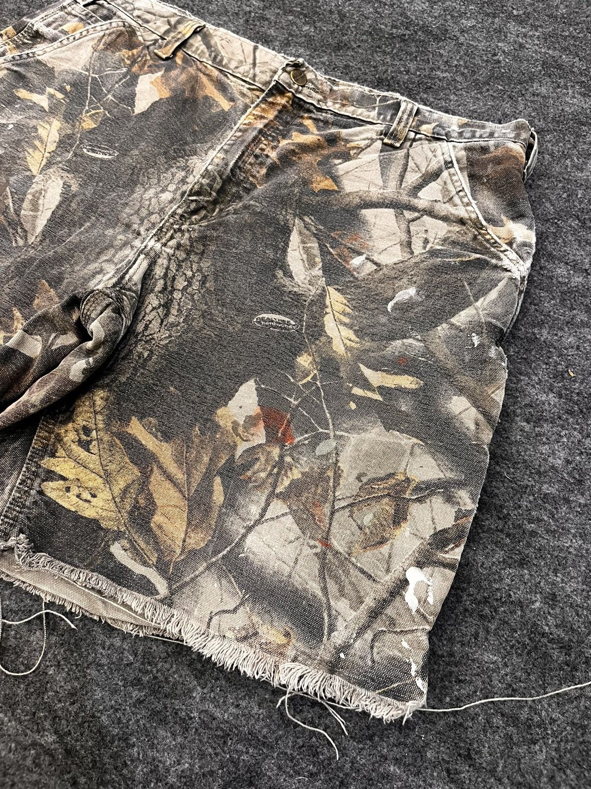 Carhartt Vintage Carhartt realtree camo short Size US 38 / EU 54 - 5 Thumbnail