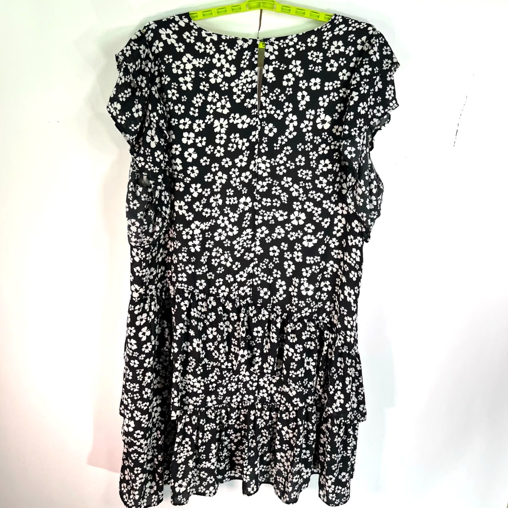 Vintage Who What Wear Floral Ruffle Midi Dress Women's Size 4X Black White Casual Size XXL / US 16-18 / IT 52-54 - 6 Thumbnail