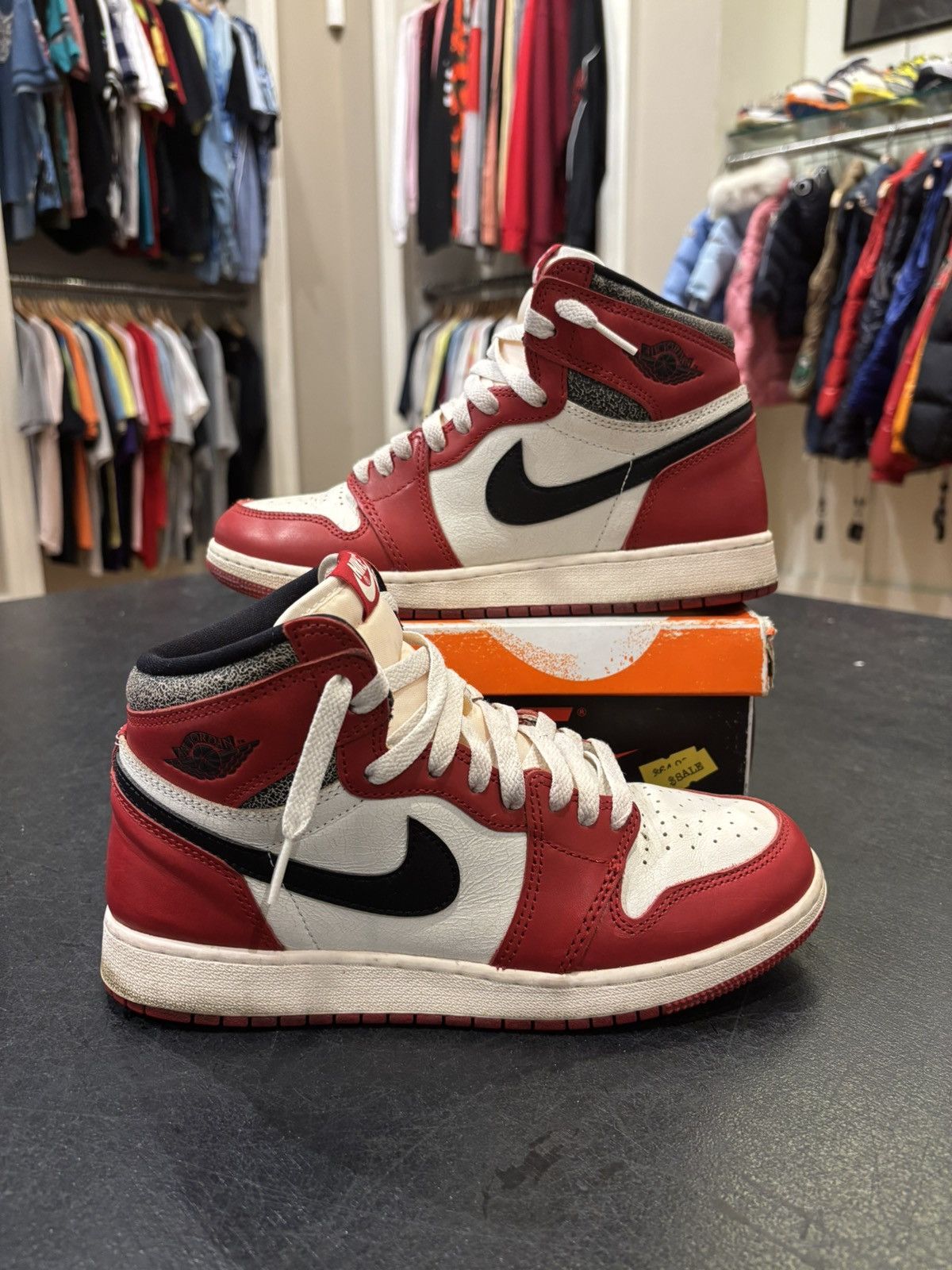 Jordan Brand Jordan 1 Retro ‘Chicago Lost And Found’ Size US 7 / EU 40 - 1 Thumbnail