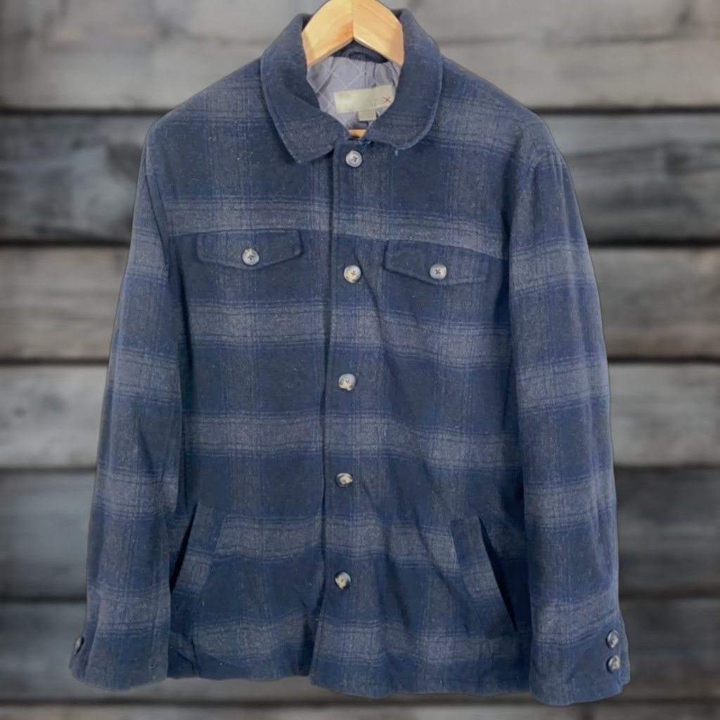 Vintage VINTAGE UTEX Quilted Wool Flannel Shirt Jacket Men's XL Dark Gray Blue Plaid Shacket Size US XL / EU 56 / 4 - 1 Thumbnail