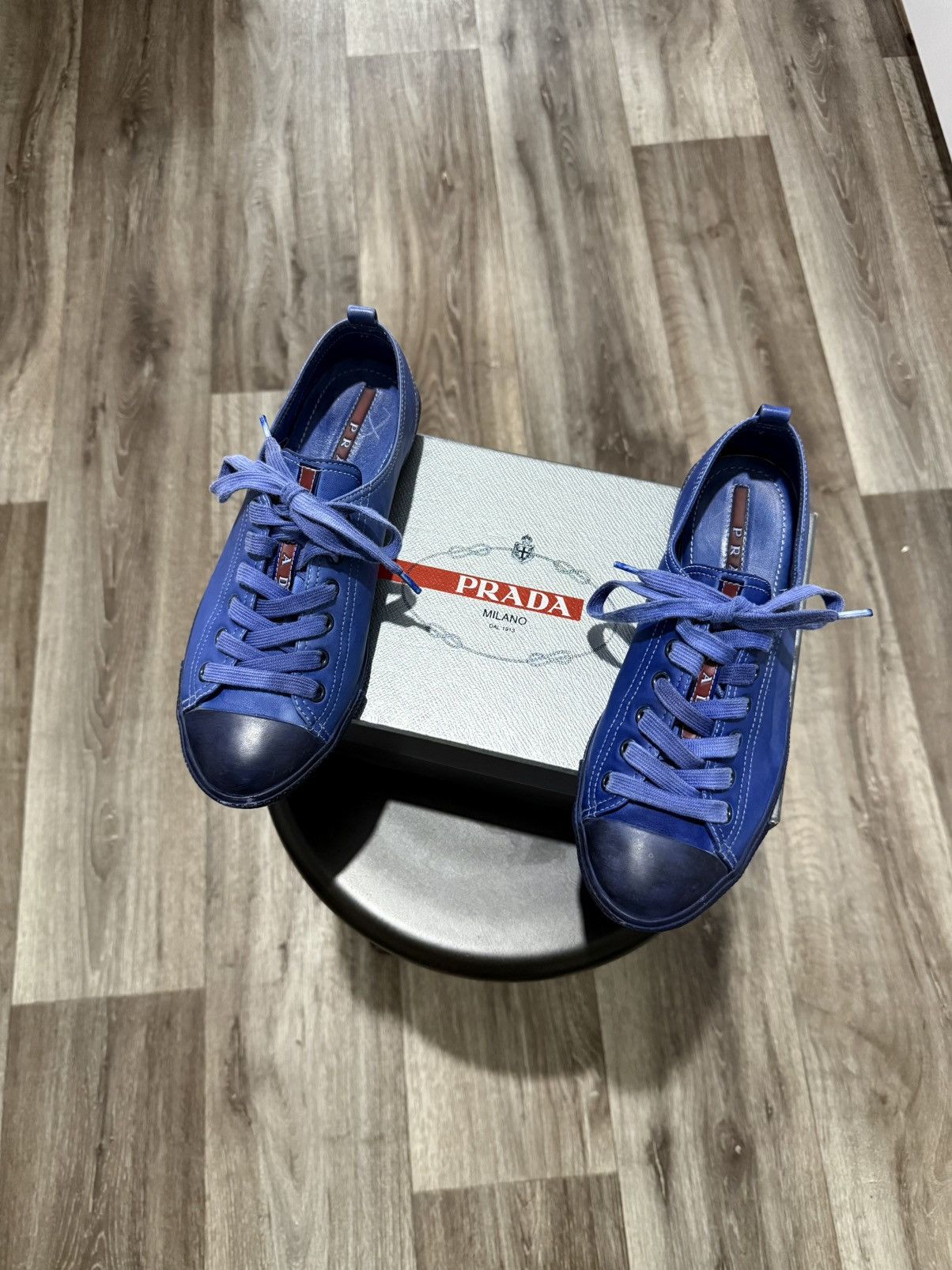 Prada NEW PRADA LEATHER SNEAKERS LOW-TOP BLUE RARE CHANGE COLOR Size US 8 / IT 38 - 1 Thumbnail