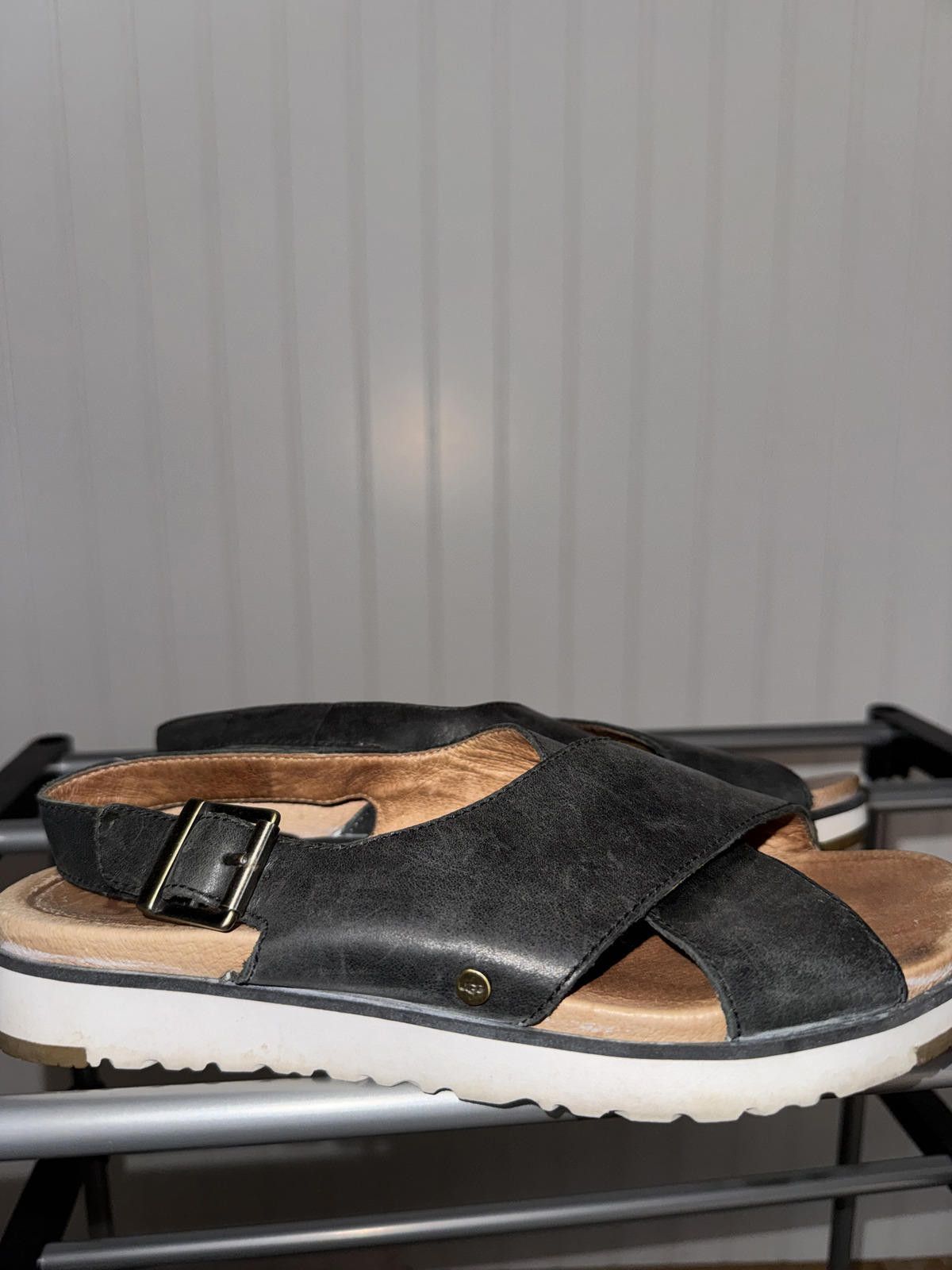 Ugg UGG Black Leather Cross Strap Sandals with White Sole Size US 7.5 / IT 37.5 - 2 Thumbnail